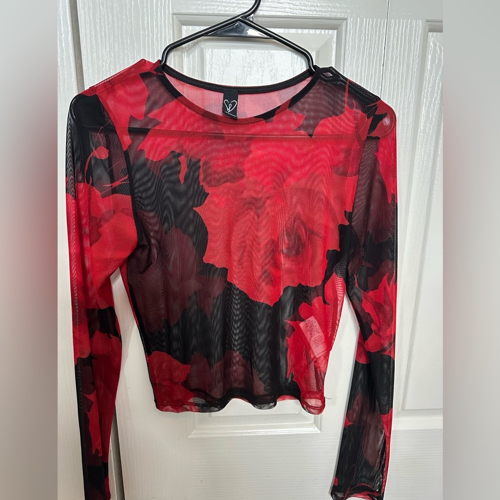 Light weight top excellent condition.